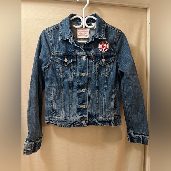 Levi's Boston Red Sox Blue Jean Jacket Classic Denim Style Size Small Womens - Picture 1 of 9